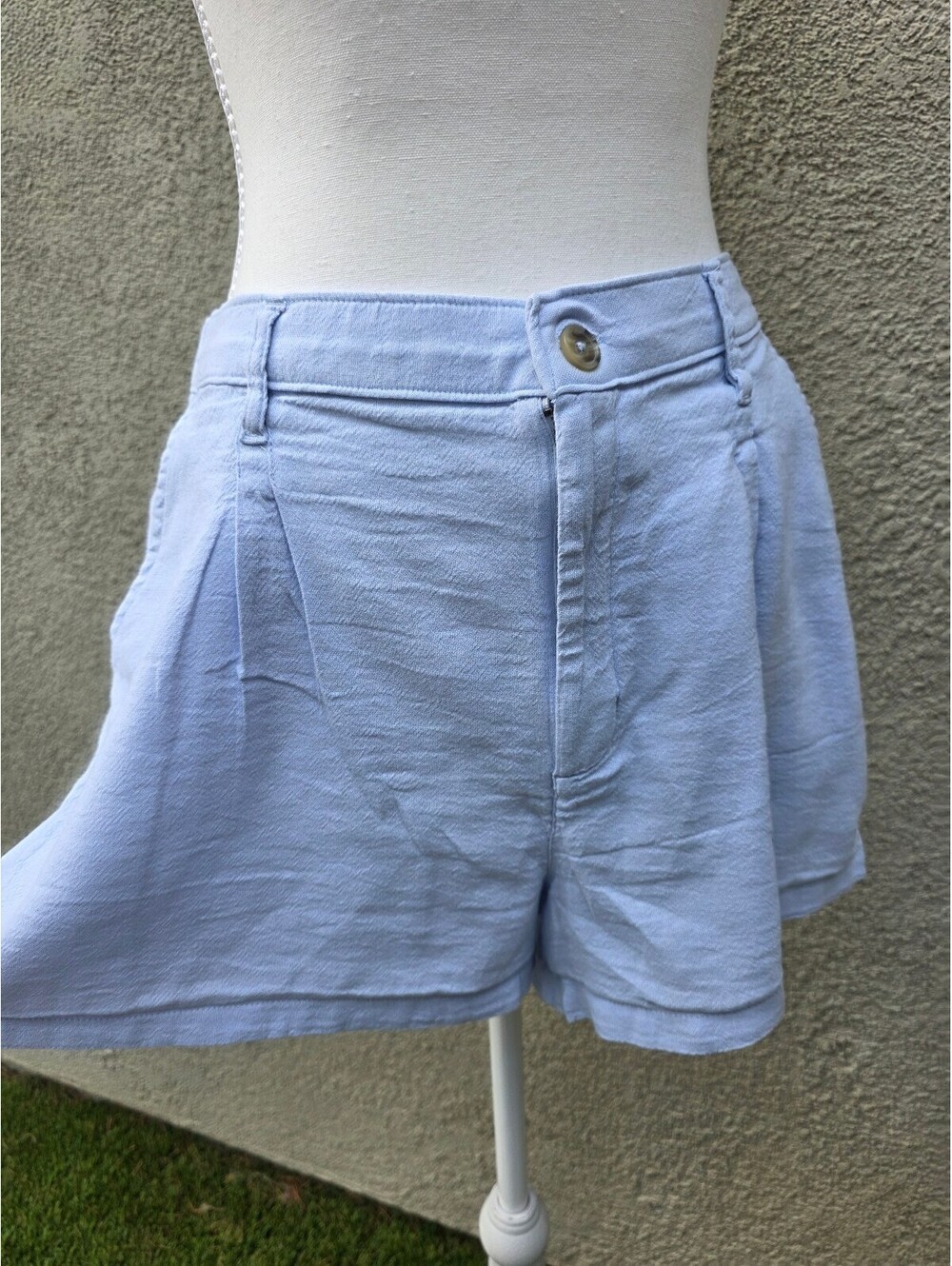 Hollister Ultra High-Rise Light Blue Shorts -LARGE